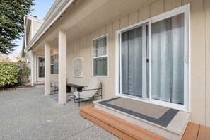 Exterior detail - Modern trail-adjacent home with primary suite and fenced yard (Lacey)