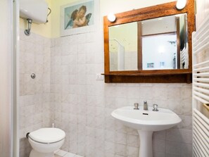 Bathroom - Wohnung Alice by Interhome (Castel Giorgio)