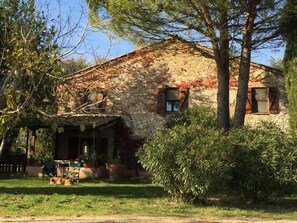 Exterior - Unabhaengige Wohnung in Amelia mit Grill und Gar by Interhome (Amelia)