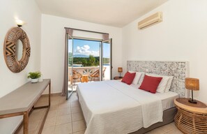 3 bedrooms, iron/ironing board - Stylish Villa with Stunning Views near Beach with use of hotel facilities (Kassiopi)