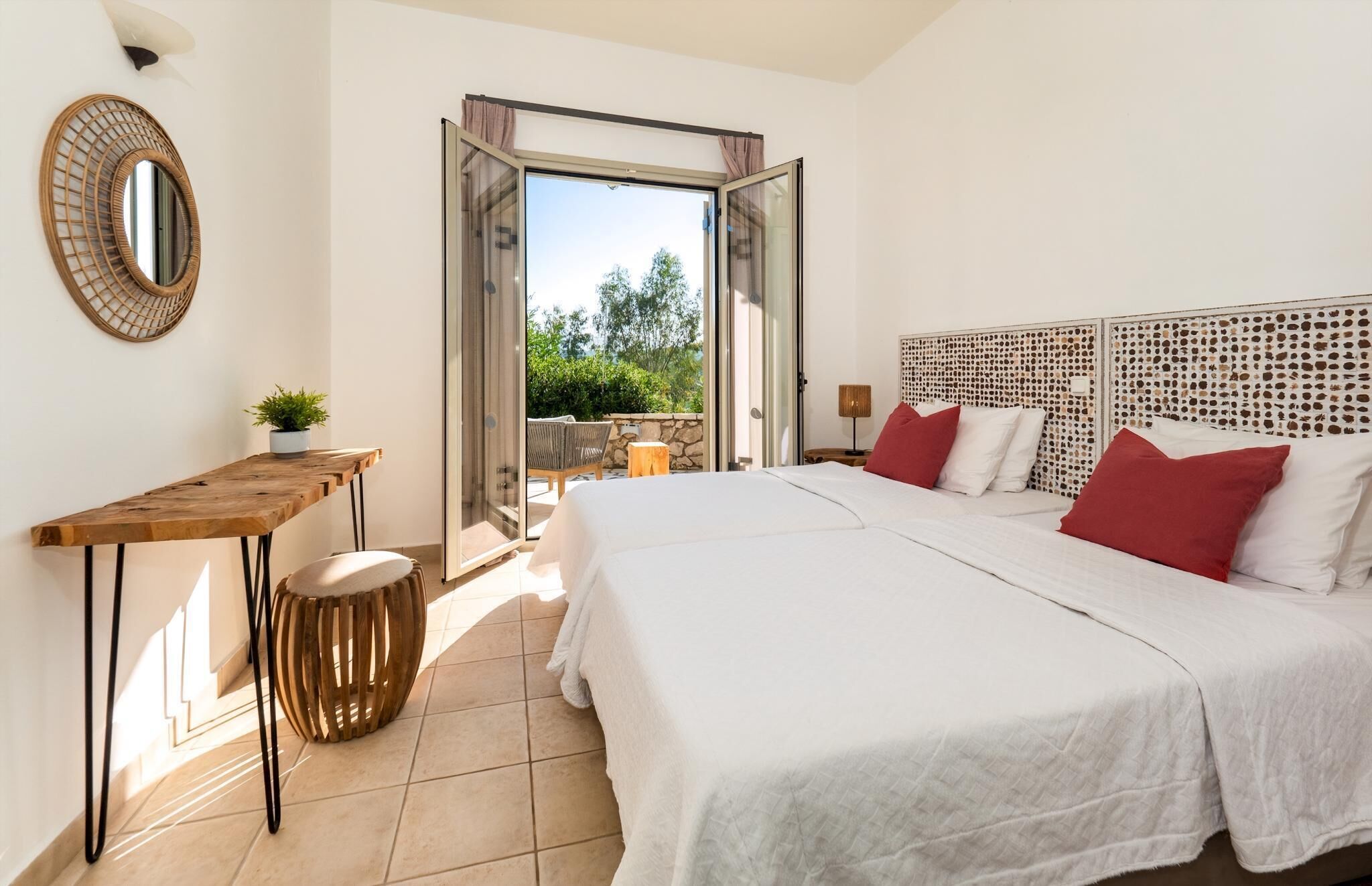 3 Schlafzimmer, Bügeleisen/Bügelbrett