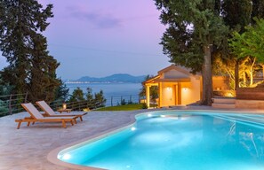 Pool - Simpson Secret - Corfu (Corfu)