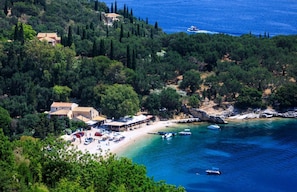house - Charming Historic Cottage with Walled Courtyard in Agios Stephanos (Corfu)