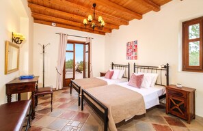 3 Schlafzimmer, Bügeleisen/Bügelbrett