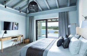 7 bedrooms, iron/ironing board, travel cot, free WiFi - The House at Bella Mare (Corfu)