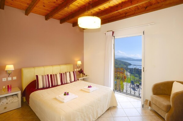 In-room safe, iron/ironing board