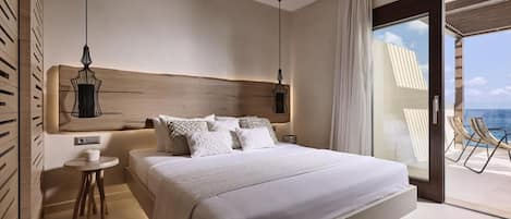 4 bedrooms, iron/ironing board