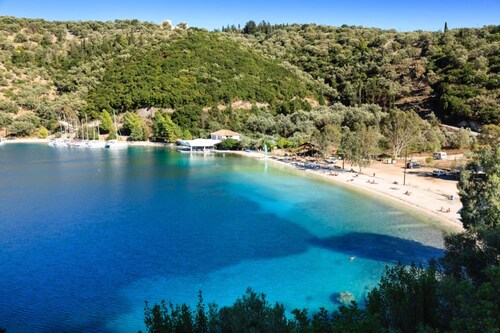 Stylish Contemporary Villa with Sea Views near Vathy Tavernas