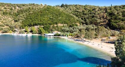 Stylish Contemporary Villa with Sea Views near Vathy Tavernas