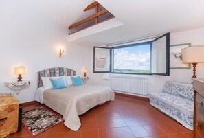1 bedroom, iron/ironing board - Private Pool Retreat in Chianti (Radda in Chianti)