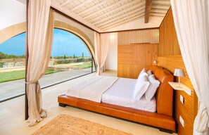 4 bedrooms, iron/ironing board - Luxury Villa in Salento, Minutes from Beaches and Lecce (Lecce)