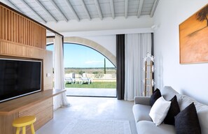 Living area - Luxury Villa in Salento, Minutes from Beaches and Lecce (Lecce)