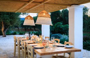 Outdoor dining - Secluded Family Escape by Coastal Dunes (Ostuni)