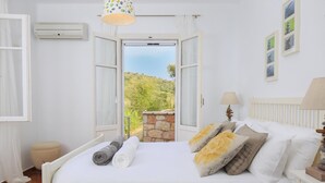 1 habitación y caja de seguridad en la habitación 