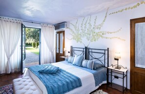 3 Schlafzimmer, Bügeleisen/Bügelbrett, Reisekinderbett