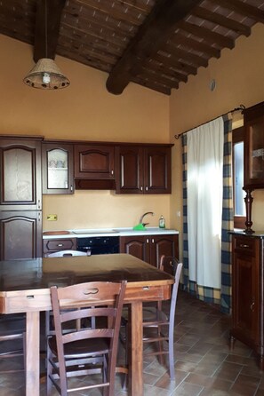 Dining - Romantisches Chalet in der Toskana by Interhome (Massa Marittima)