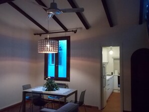 Dining - Kleine, gemütliche Wohnung in Oltrarno by Interhome (Florence)