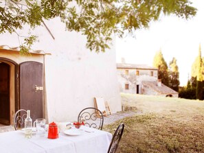 Outdoor dining - Schulhaus by Interhome (Montecatini Val di Cecina)