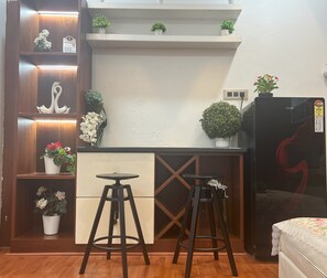 Ferros/tábuas de passar roupa, Wi-Fi, roupa de cama