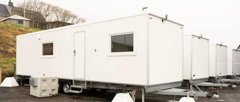 ด้านหน้าที่พัก