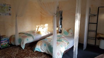 WiFi, bed sheets, wheelchair access