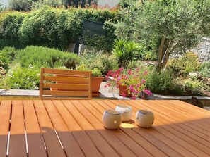 Outdoor dining - Wohnung mit großer privater Terrasse im Grünen by Interhome (La Spezia)