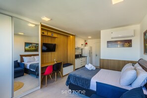 Basic Apartment - Condominium w/ Complete Leisure Facilities and Unbeatable Location in POA - Bles (Porto Alegre)