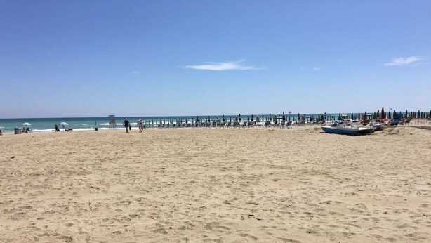 Beach - Ein-Zimmer-Wohnung Smeralda in Tortoreto Lido by Interhome (Tortoreto Lido)
