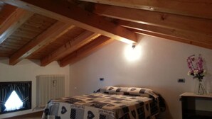 Unclassified image, 5 of 23, button - Gemütliche Ferienwohnung in Seghe mit Grill und Garten by Interhome (Velo d'Astico)