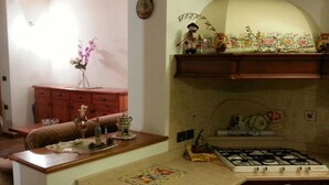 Unclassified image, 4 of 23, button - Gemütliche Ferienwohnung in Seghe mit Grill und Garten by Interhome (Velo d'Astico)