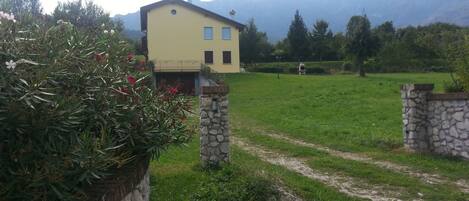 Jardines del alojamiento