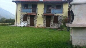 Unclassified image, 2 of 23, button - Gemütliche Ferienwohnung in Seghe mit Grill und Garten by Interhome (Velo d'Astico)