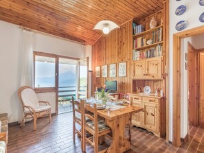 Dining - Bella Viesta by Interhome (Albisano)