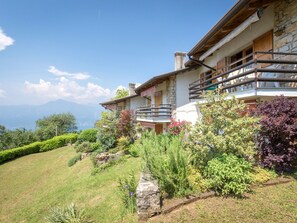 Exterior - Bella Viesta by Interhome (Albisano)