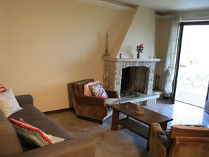 Living area - mit Wasserblick by Interhome (Manerba)