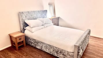 3 bedrooms, individually decorated, individually furnished, free WiFi