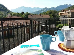 Outdoor dining - Kleine Perle im Livo-Tal by Interhome (Acquaseria)