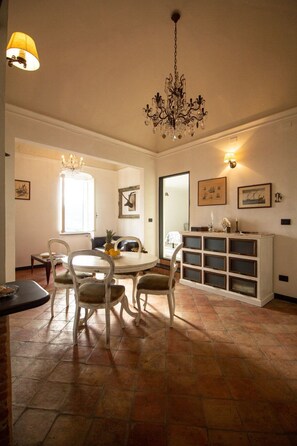 Dining - La Perla nel Borgo by Interhome (Badalucco)