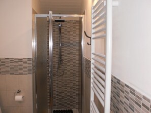 Towels - Wohnung "Unglaubliche Aussicht" by Interhome (Dogliani)