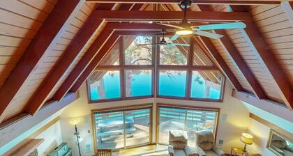 Water`s Edge Haven- spacious Wallowa Lake escape