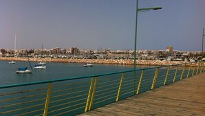 Marina - Appartement mit Dachterrasse und Balkon plus Gemeinschaftspool, in der Nähe von by Interhome (Torrevieja)