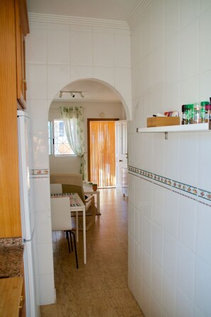 Interior - Hübsche Erdgeschosswohnung mit großem Garten by Interhome (Torrevieja)