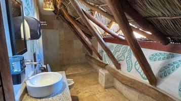 Chambre Double Familiale | Salle de bain
