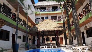 Alberca al aire libre