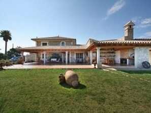 Exterior - Villa mit Garten, Grill und Terrasse by Interhome (Can Picafort)