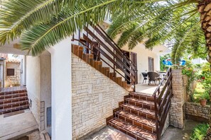 Property grounds - Apartment Marcel (16046-A1) - Medulin (Medulin)