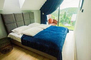 Free WiFi, bed sheets - A comfortable house in Kashubia for 8 people (Krzeszna)
