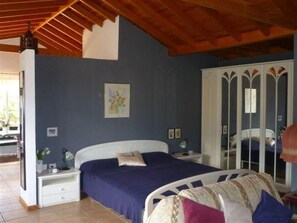 Internet - Casa Claudia in Hanglage mit Meerblick by Interhome (Hermigua)