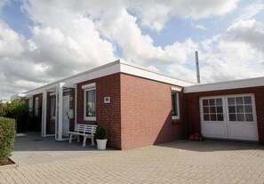 Exterior - Strandnaher Bungalow renoviert, Dornumersiel (Dornumersiel)