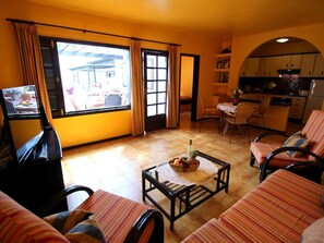 DVD player - Appartement mit Blick auf das Wasser by Interhome (Puerto del Carmen)